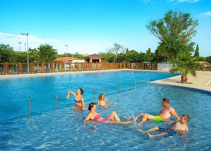 Campsite Entre Et Roseaux - Piscine Chauffee - Proche Centre Et - Animaux Bienvenus *